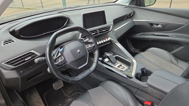 Peugeot 5008 image 7