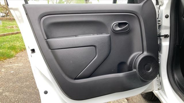 Renault Twingo image 9