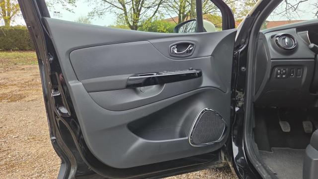 Renault Captur image 6