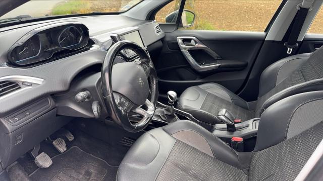 Peugeot 2008 image 7