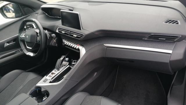 Peugeot 3008 image 4