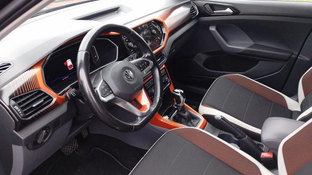 Volkswagen T-Cross image 3