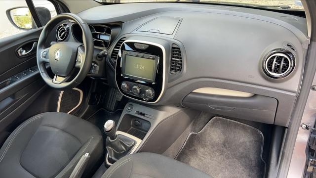 Renault Captur image 8