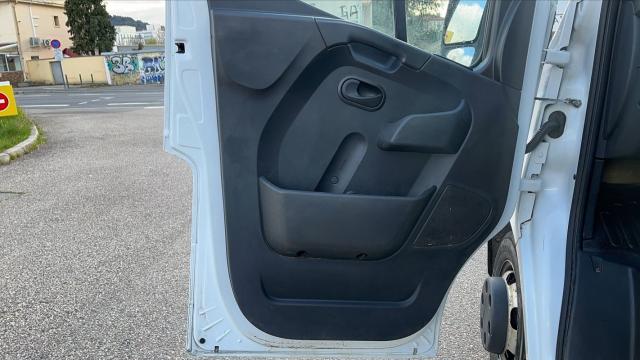 Renault Master image 9