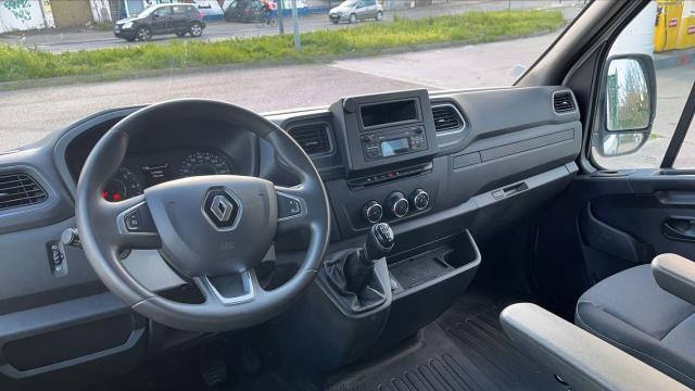 Renault Master image 7