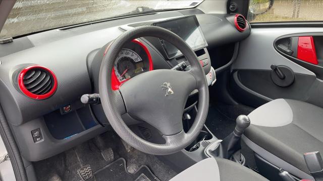 Peugeot 107 image 7