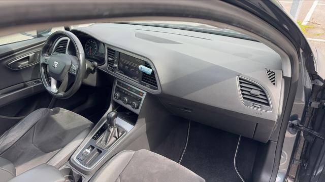 Seat Leon image 4