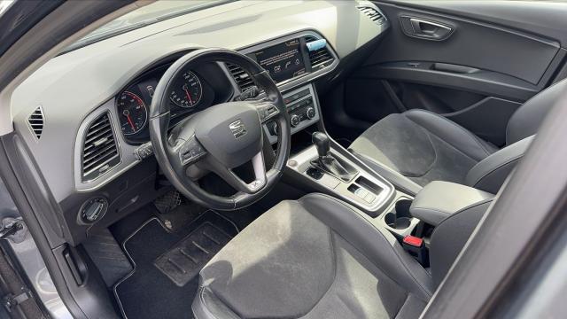 Seat Leon image 2