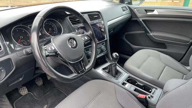 Volkswagen Golf Sw image 4