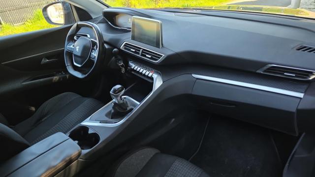 Peugeot 5008 image 5