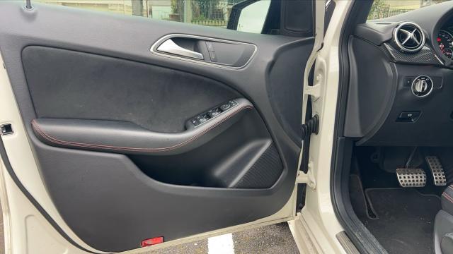 Mercedes Benz Classe B image 2
