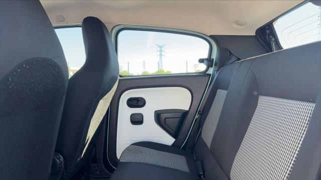 Renault Twingo image 7