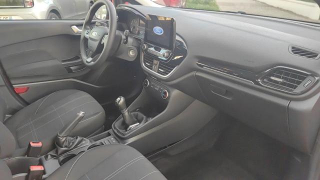 Ford Fiesta image 7