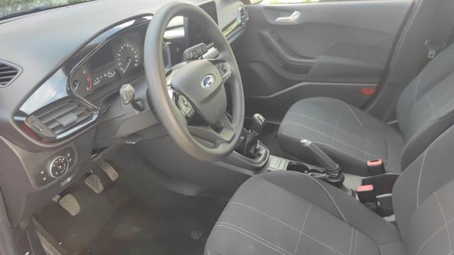 Ford Fiesta image 3