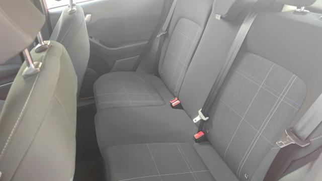 Ford Fiesta image 4