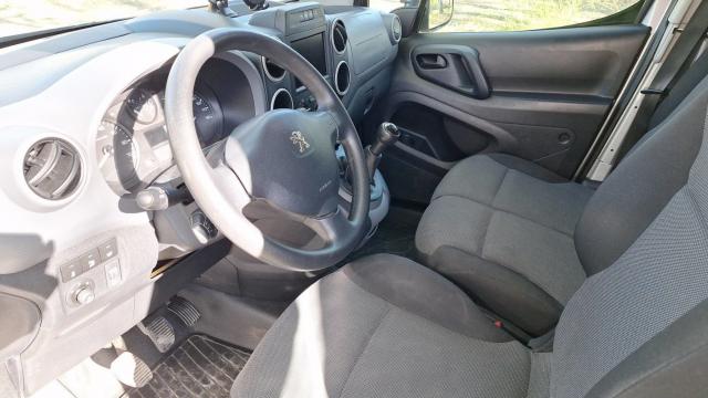 Peugeot Partner image 9