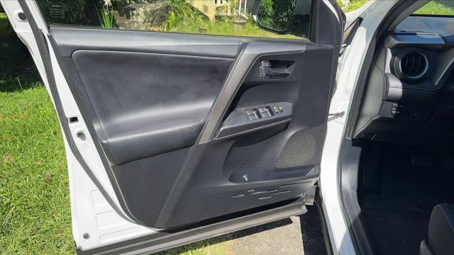 Toyota Rav4 image 7