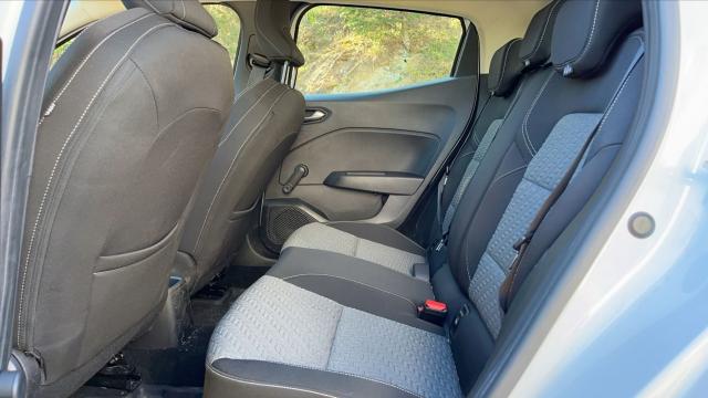 Renault Clio image 8