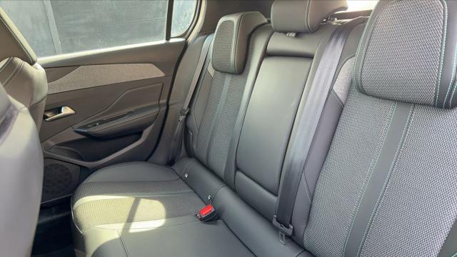 Peugeot 308 image 3