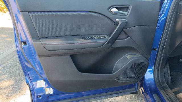 Renault Captur image 1