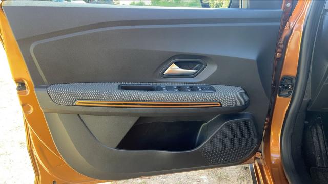 Dacia Sandero image 8