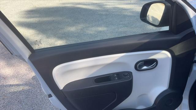 Renault Twingo image 4