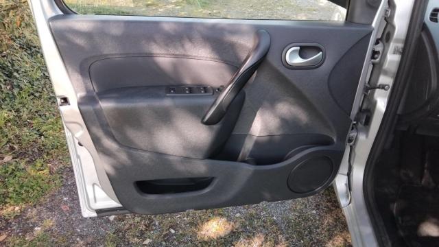 Renault Kangoo image 7