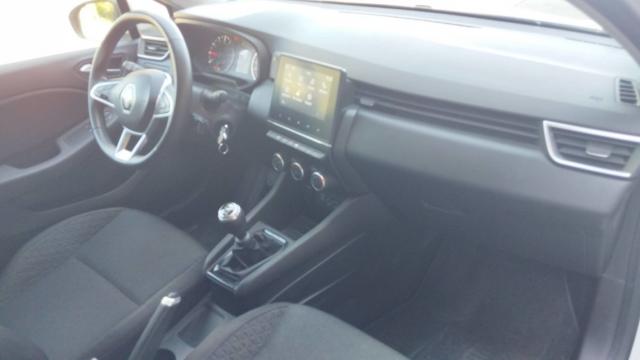 Renault Clio image 6