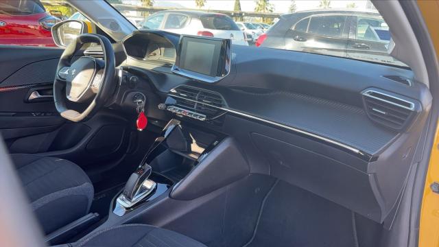Peugeot 208 image 7