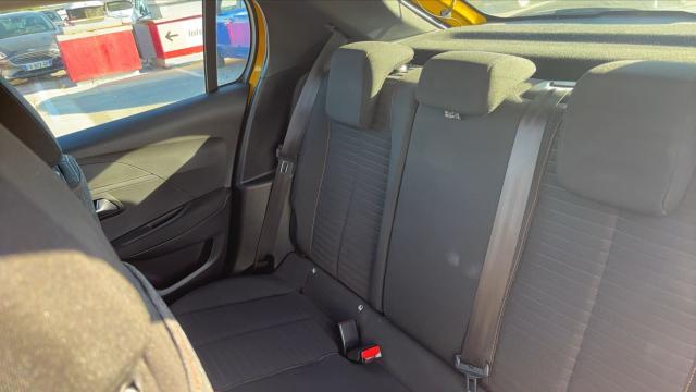 Peugeot 208 image 4