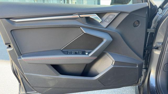 Audi S3 Sportback image 9