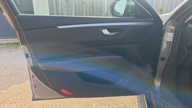 Renault Talisman Estate image 6