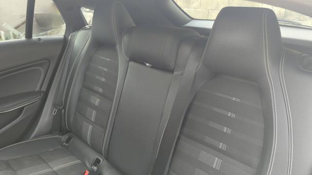 Mercedes Benz Cla Shooting Brake image 1