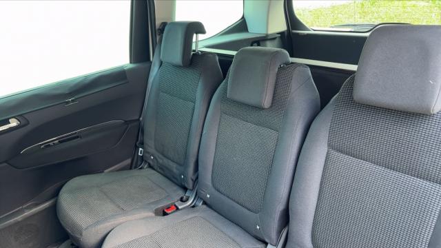 Peugeot 5008 image 7