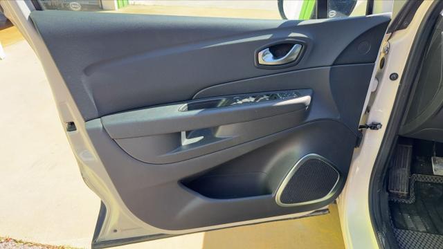 Renault Captur image 3