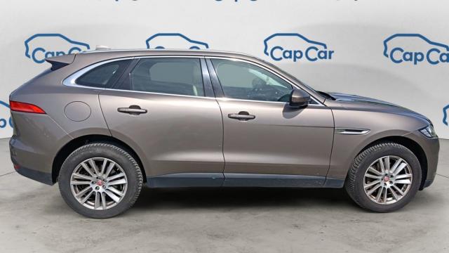 Jaguar F-Pace image 3