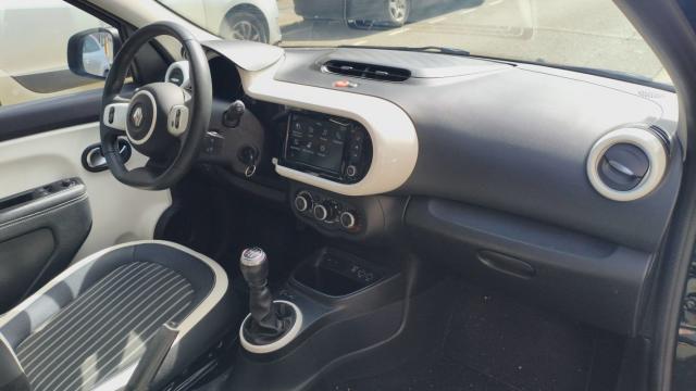 Renault Twingo image 9