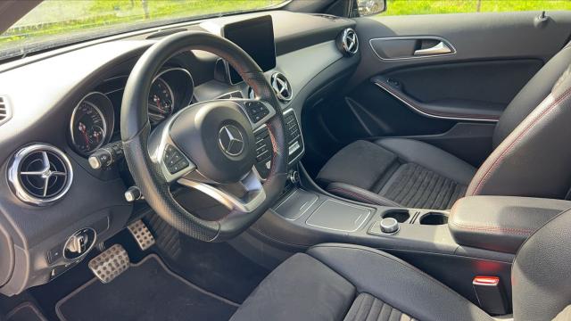 Mercedes Benz Gla image 5