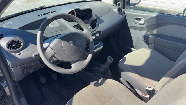 Renault Twingo image 8