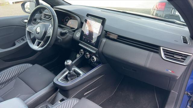 Renault Clio image 2