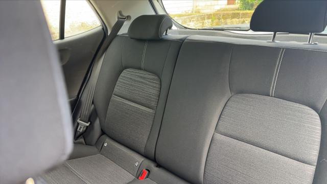 Kia Picanto image 3