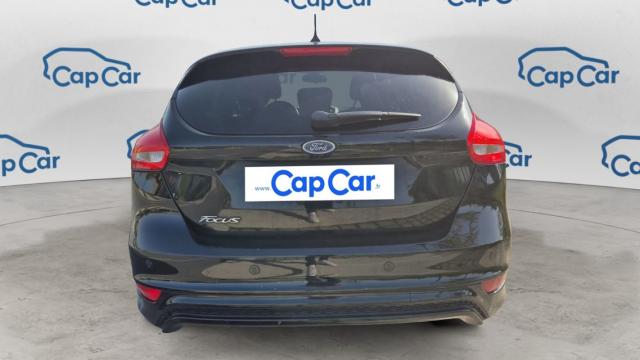 Ford Focus image 6