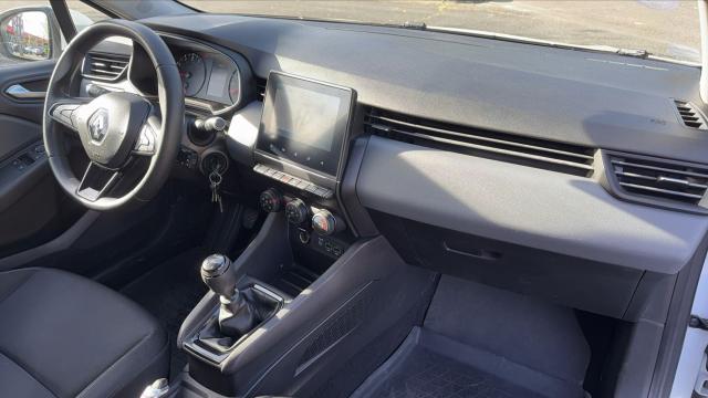 Renault Clio image 6