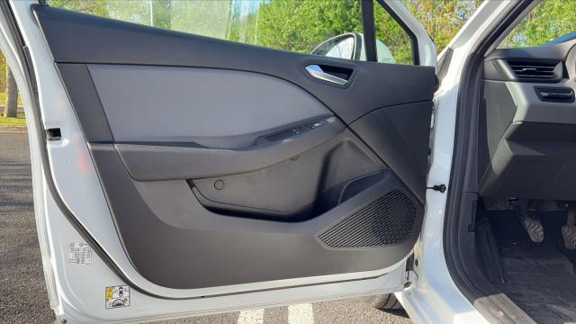 Renault Clio image 7