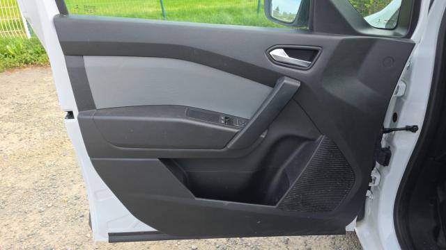 Renault Kangoo image 1