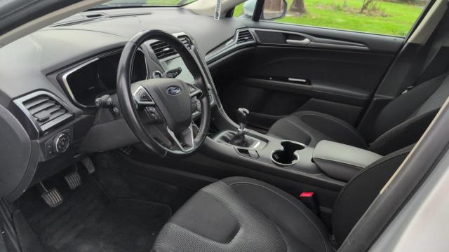 Ford Mondeo image 4
