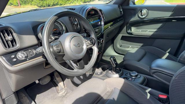 Mini Countryman image 2