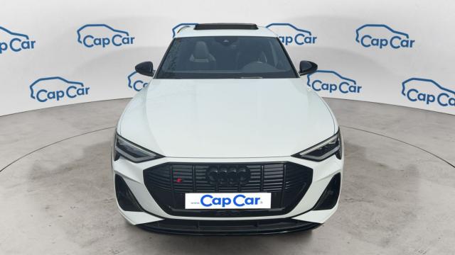 Audi E-Tron image 8