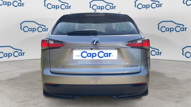 Lexus Nx 300h image 4