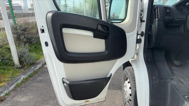 Peugeot Boxer image 9